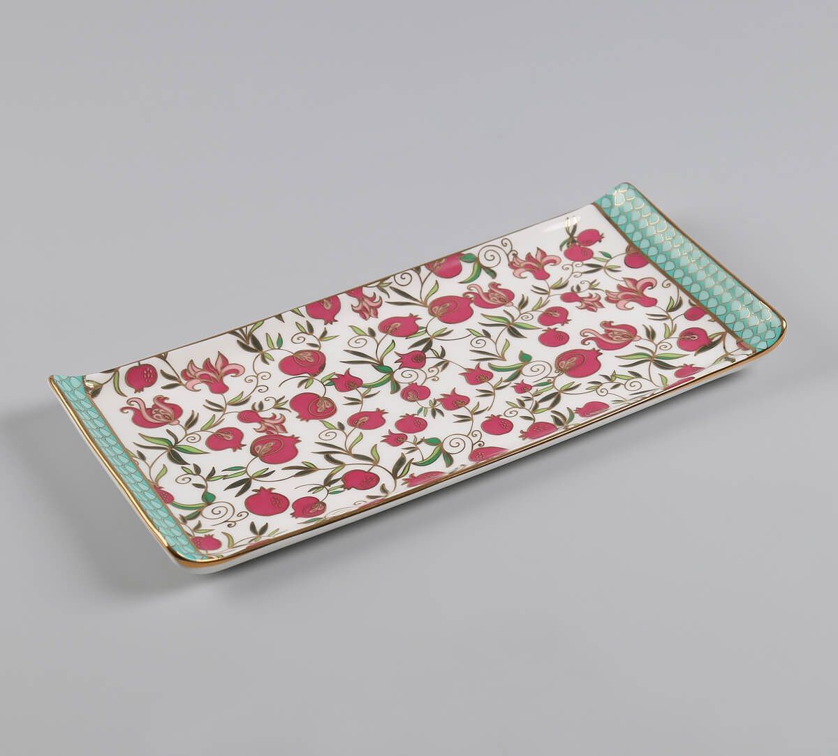 India Circus by Krsnaa Mehta Anaar Kusuma Snack Set