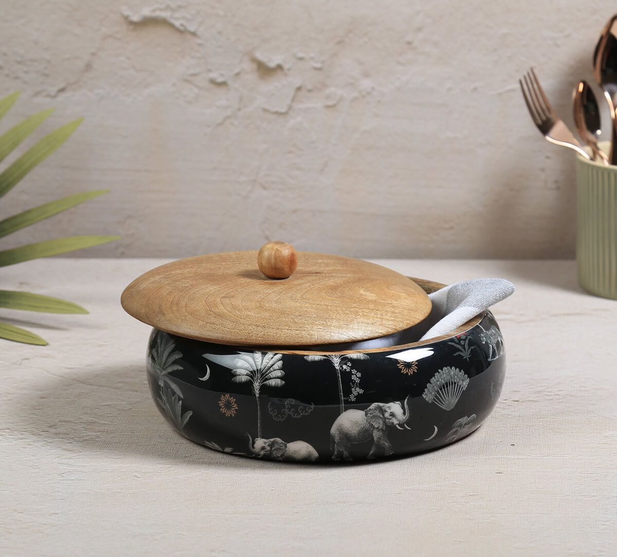 India Circus by Krsnaa Mehta Animalia Creations Roti Box