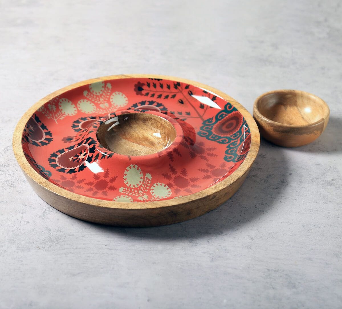 India Circus by Krsnaa Mehta Raceme Rosettes Round Platter with Dip Bowl