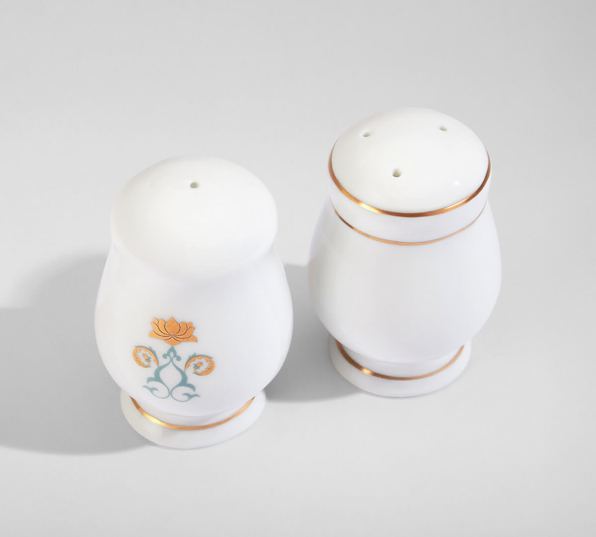 India Circus by Krsnaa Mehta Regal Romance Dinner set 40 Pieces