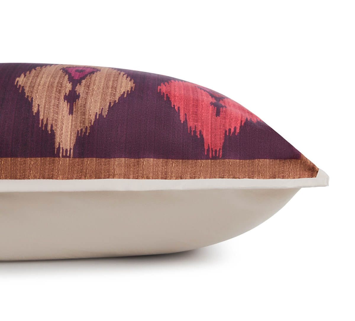 India Circus by Krsnaa Mehta Unicorns Strut Bed cover set